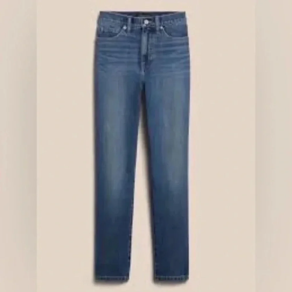 Banana Republic | The Slim Jean Medium Wash Size 34